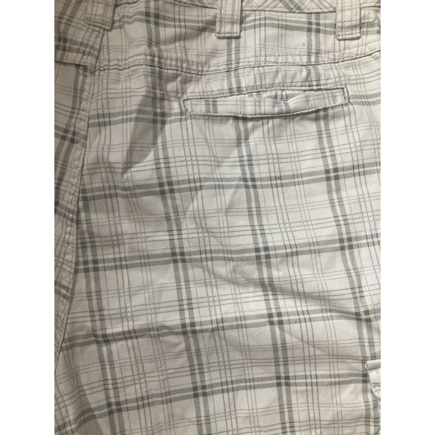 Wrangler Plaid Cargo Shorts Mens Sz 36 White Gray Utility Casual Outdoor Preppy