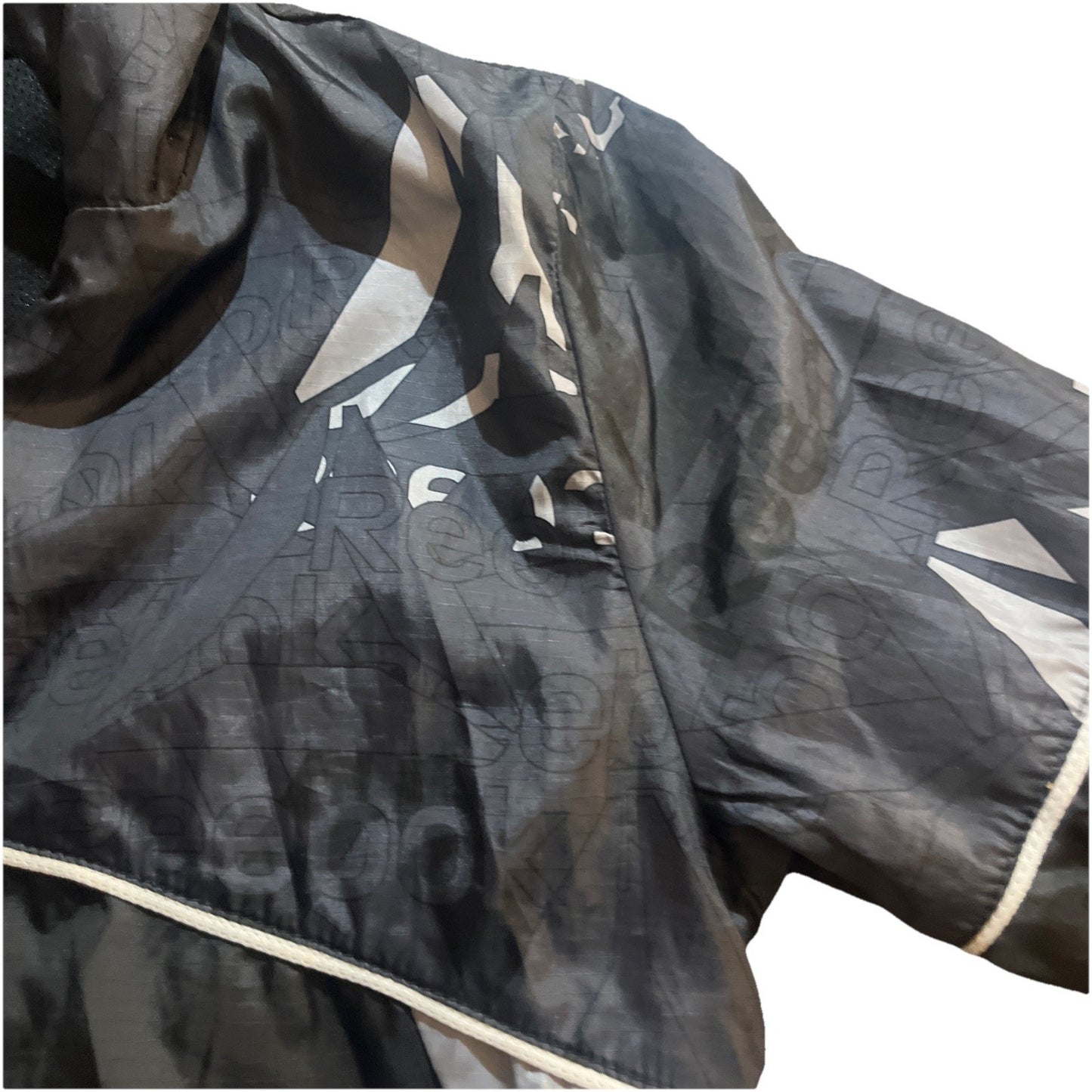 Reebok Sports Guard Jacket Black & Gray, Windbreaker, Boys Size 4/5 XS