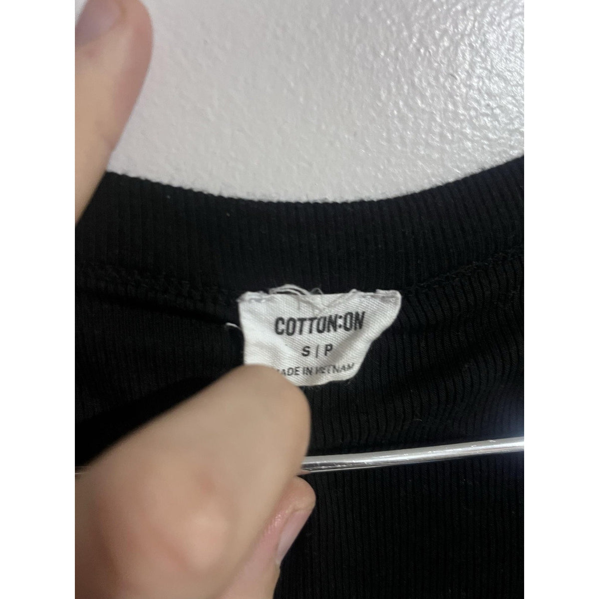 Cotton On T-Shirt Womens S Black Scoop Neck Short Sleeve Slim Ribbed Knit Basic