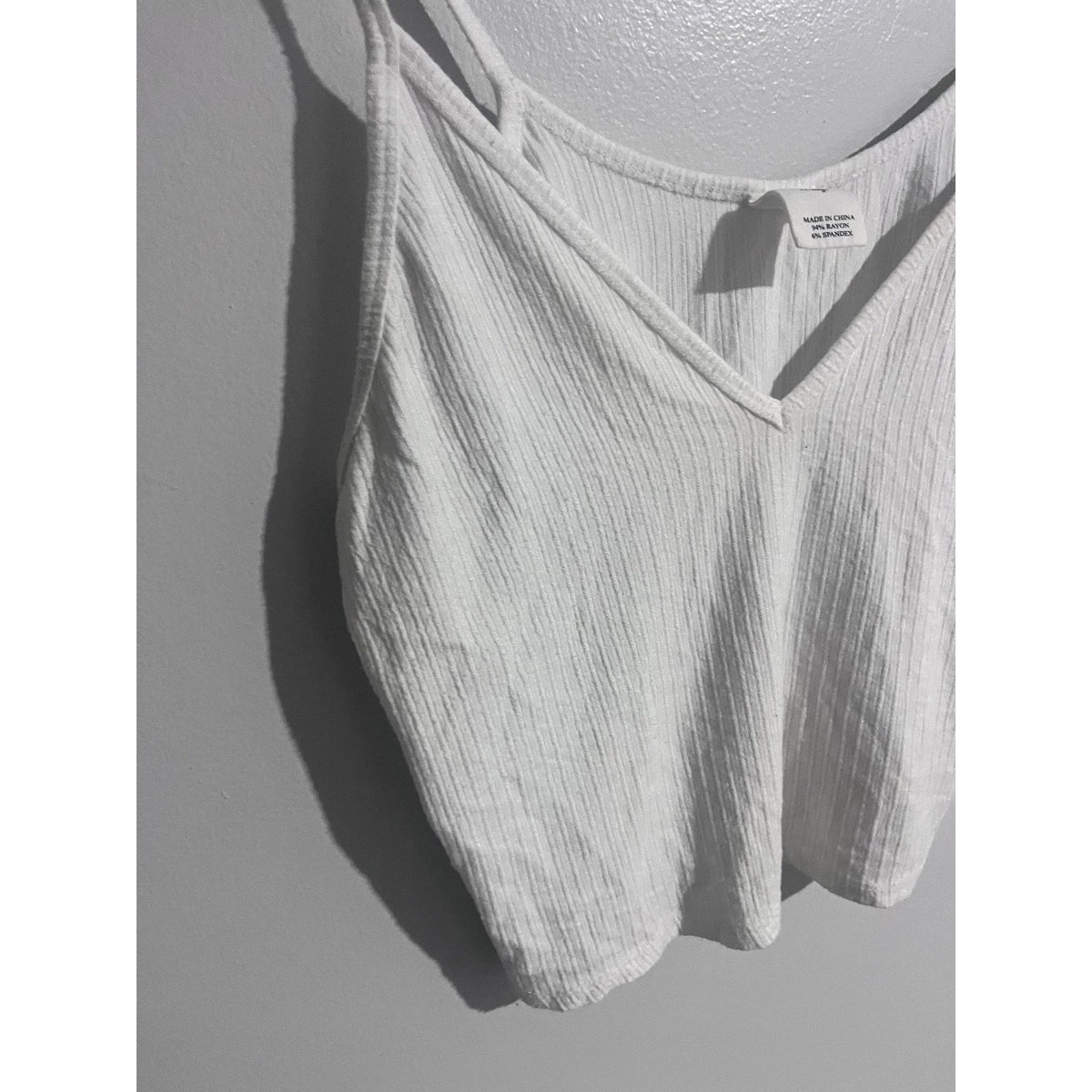 Destined Tank Womens XL White V-Neck Strappy Ribbed Knit Stretch Casual Summer