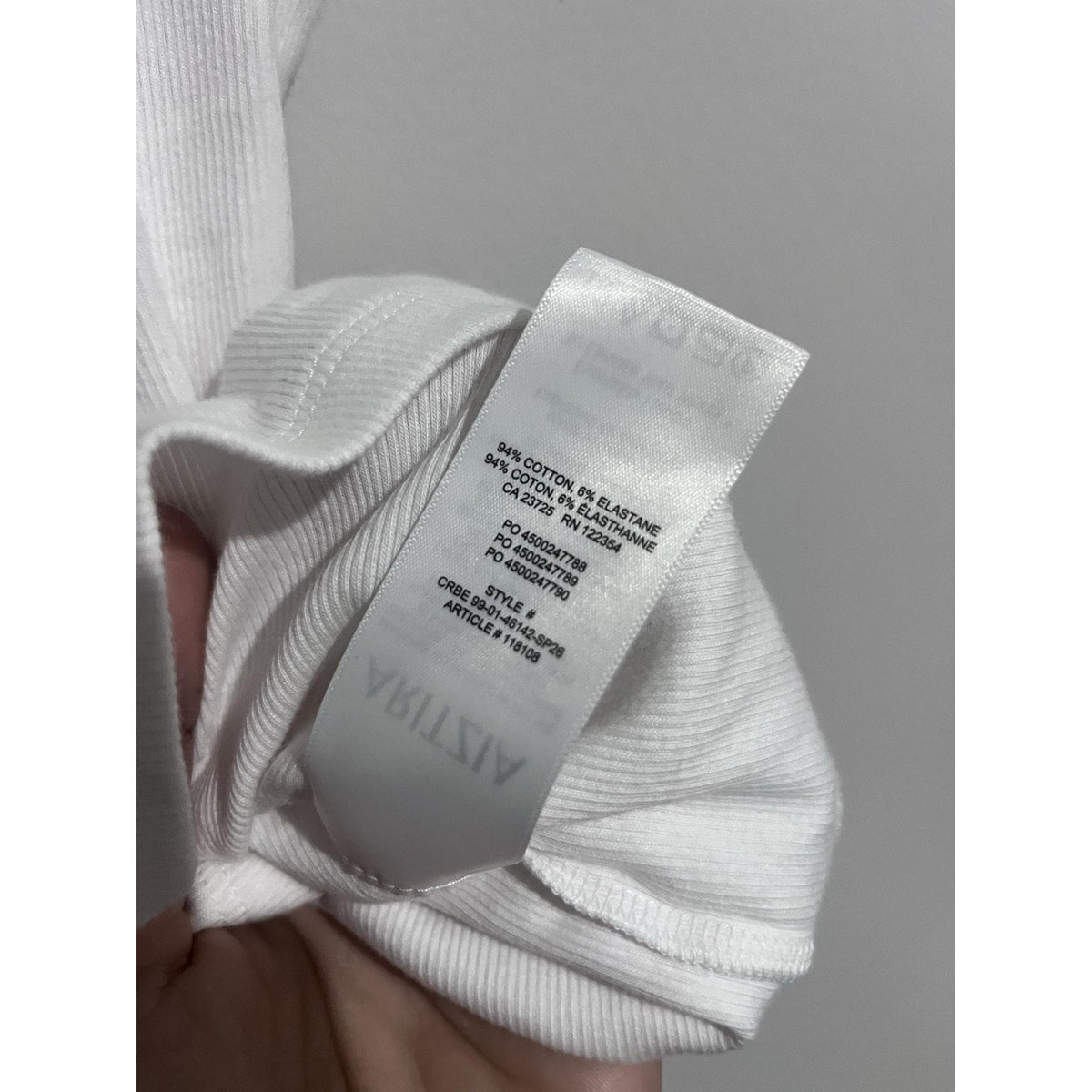 Aritzia Camisole Womens L White Ribbed Knit Scoop Neck Strappy Tank Slim Casual