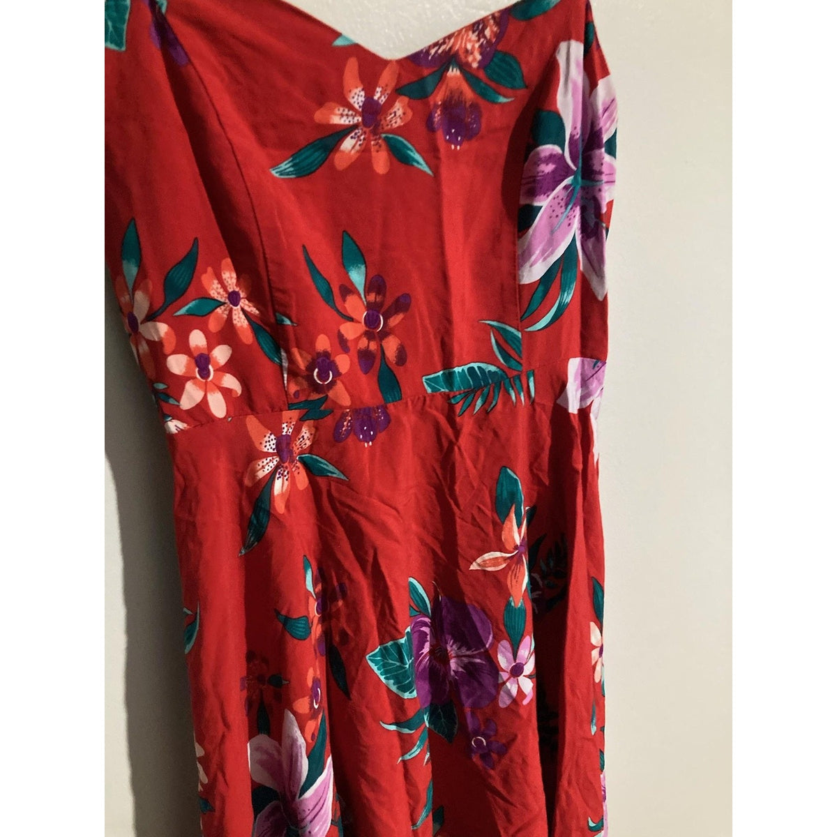 Old Navy Sundress Womens S Red Floral Smocked Strappy Sweetheart Knee Length