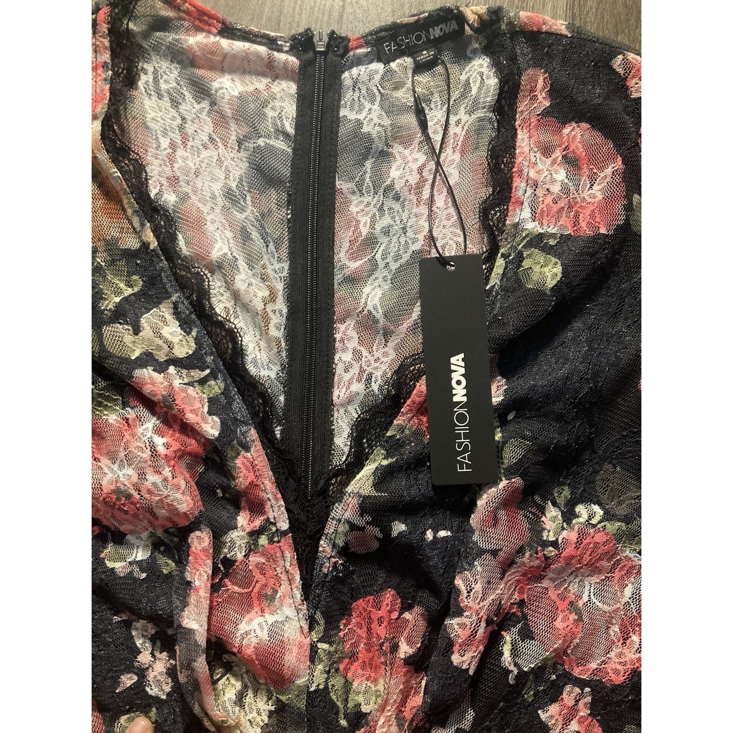 Fashion Nova Bell Sleeve Floral Ruffle Lace Romper Size S NWT