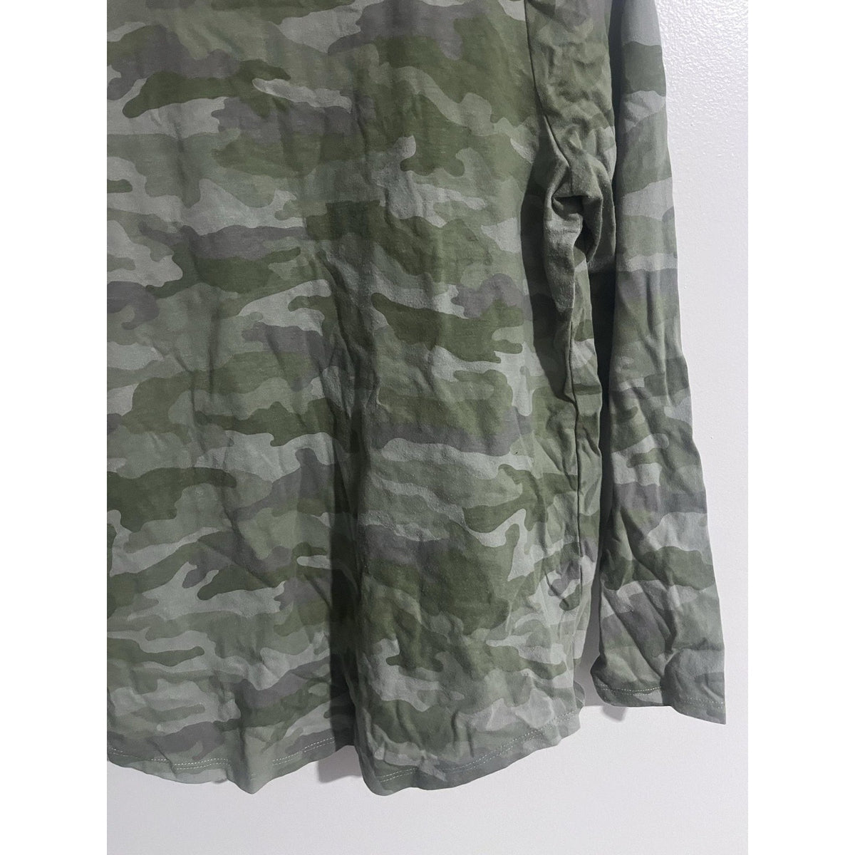 Cat & Jack Shirt Kids 2XL Green Camouflage Long Sleeve Crew Neck Tagless Cotton