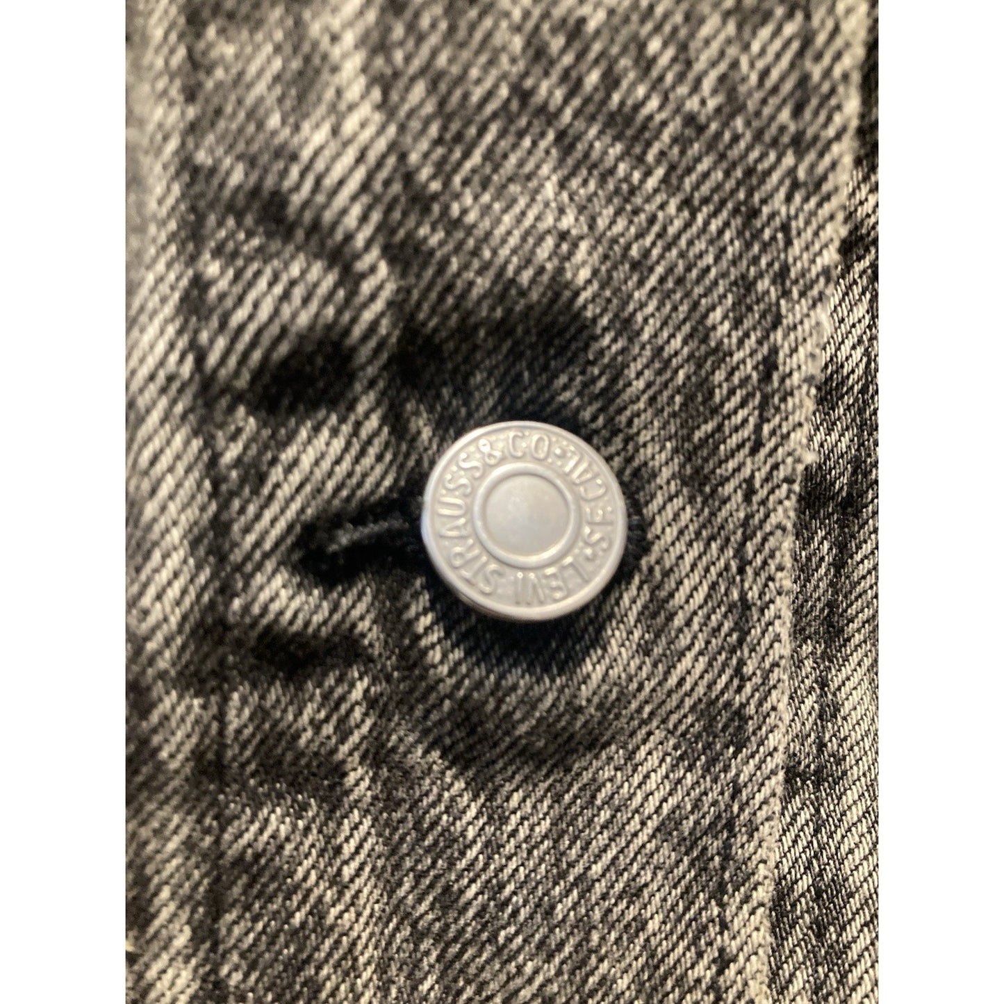 Levi's Jacket Womens M Acid Wash Black Grey Denim Trucker Button Front Classic