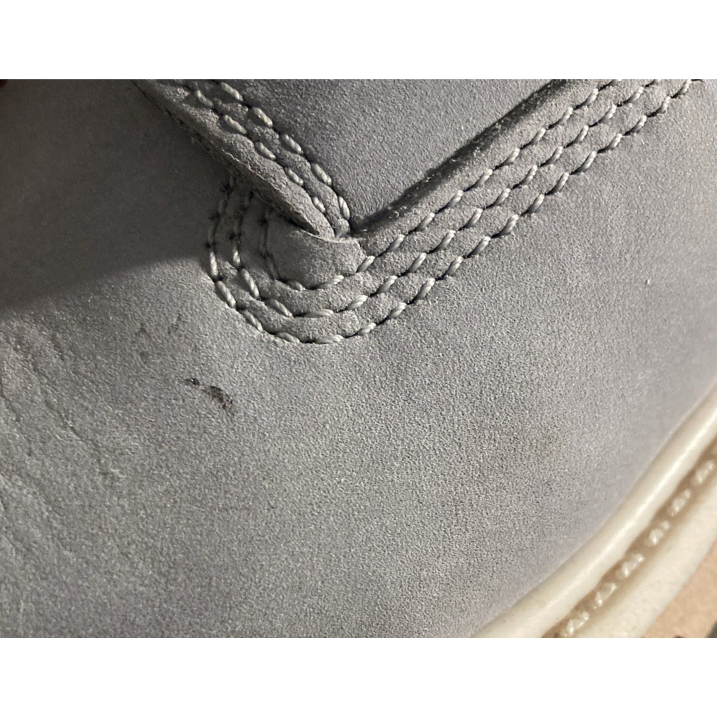 Rare! Timberland Womens 6.5 Nellie Chukka Boot Love Collection Grey With Hearts