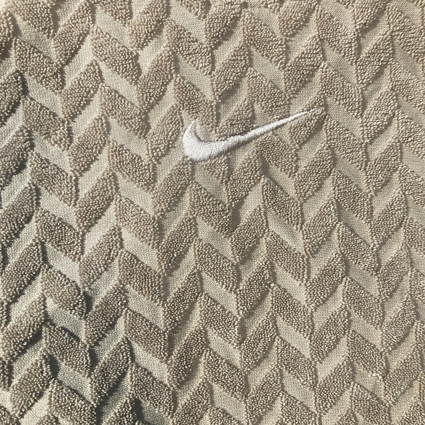 Nike Vintage Tan Brown Latte Chevron Terry Tufted Mock Neck Short Sleeve S