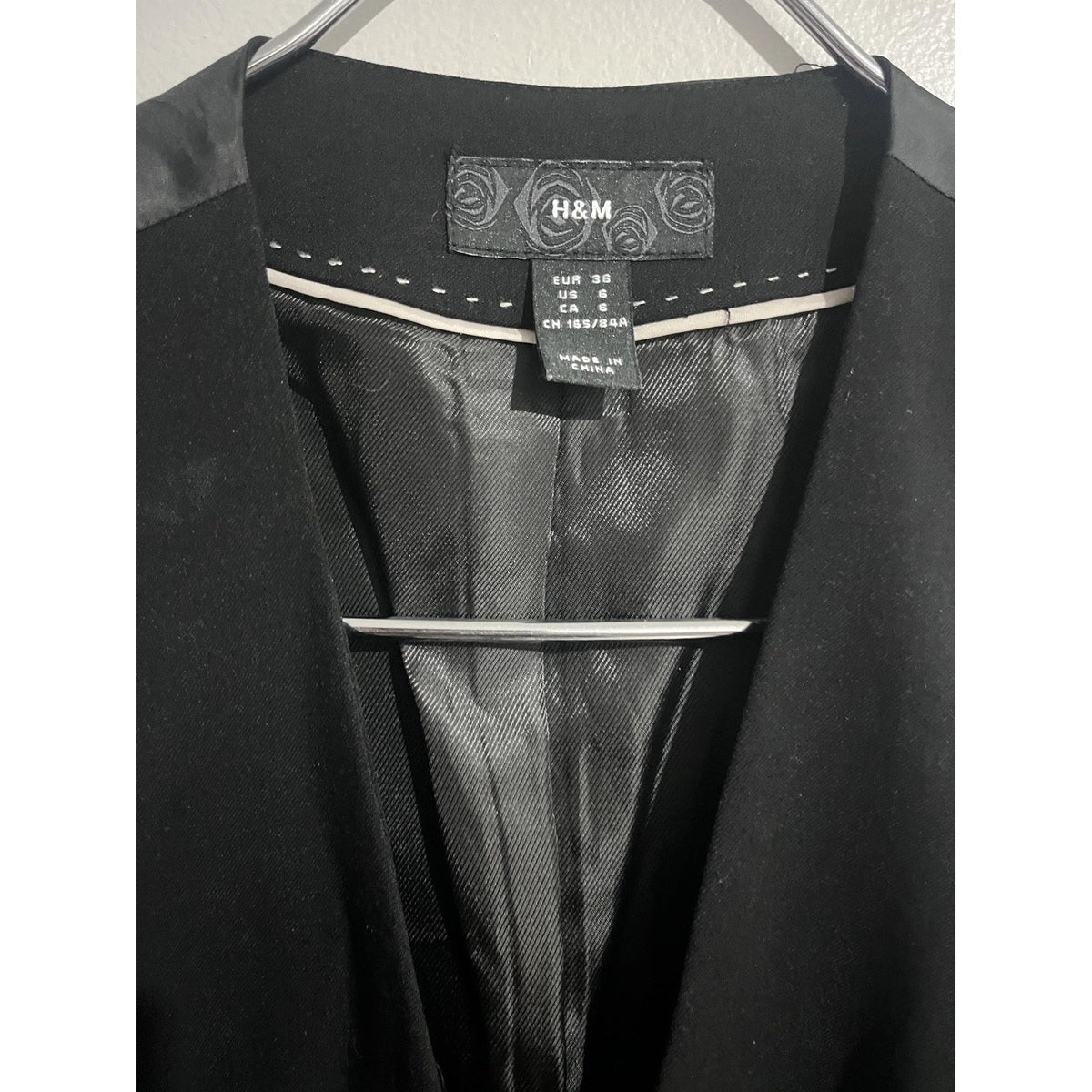 H&M Suit Vest Womens 6 Black Tailored Lined Belted Slim Business Workwear
