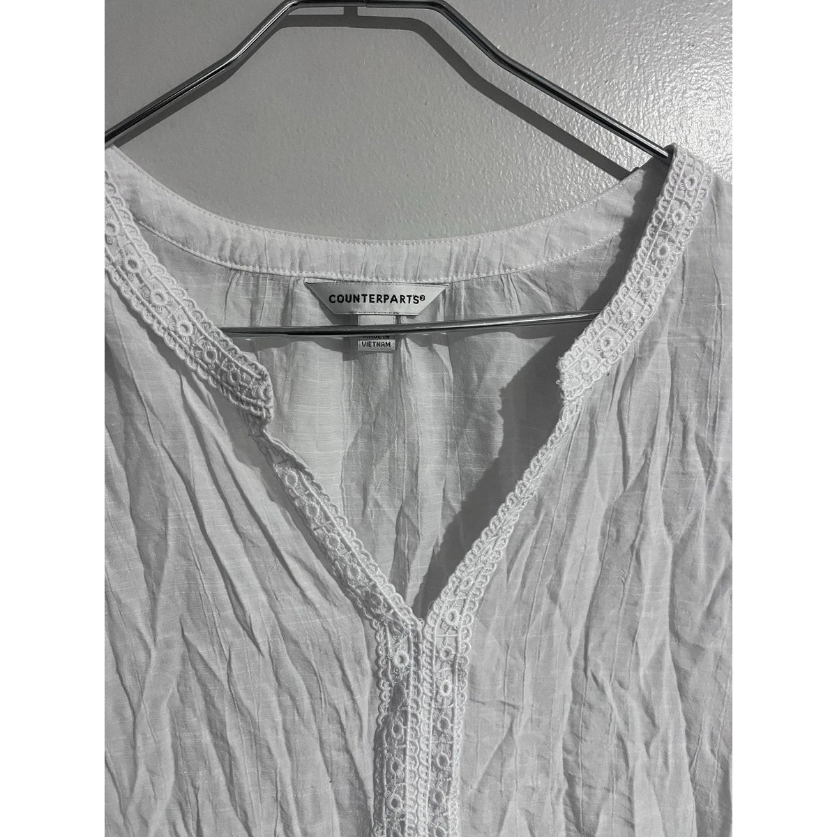 Counterparts Blouse Womens L White Tunic V-Neck Crochet Lightweight Boho Rayon