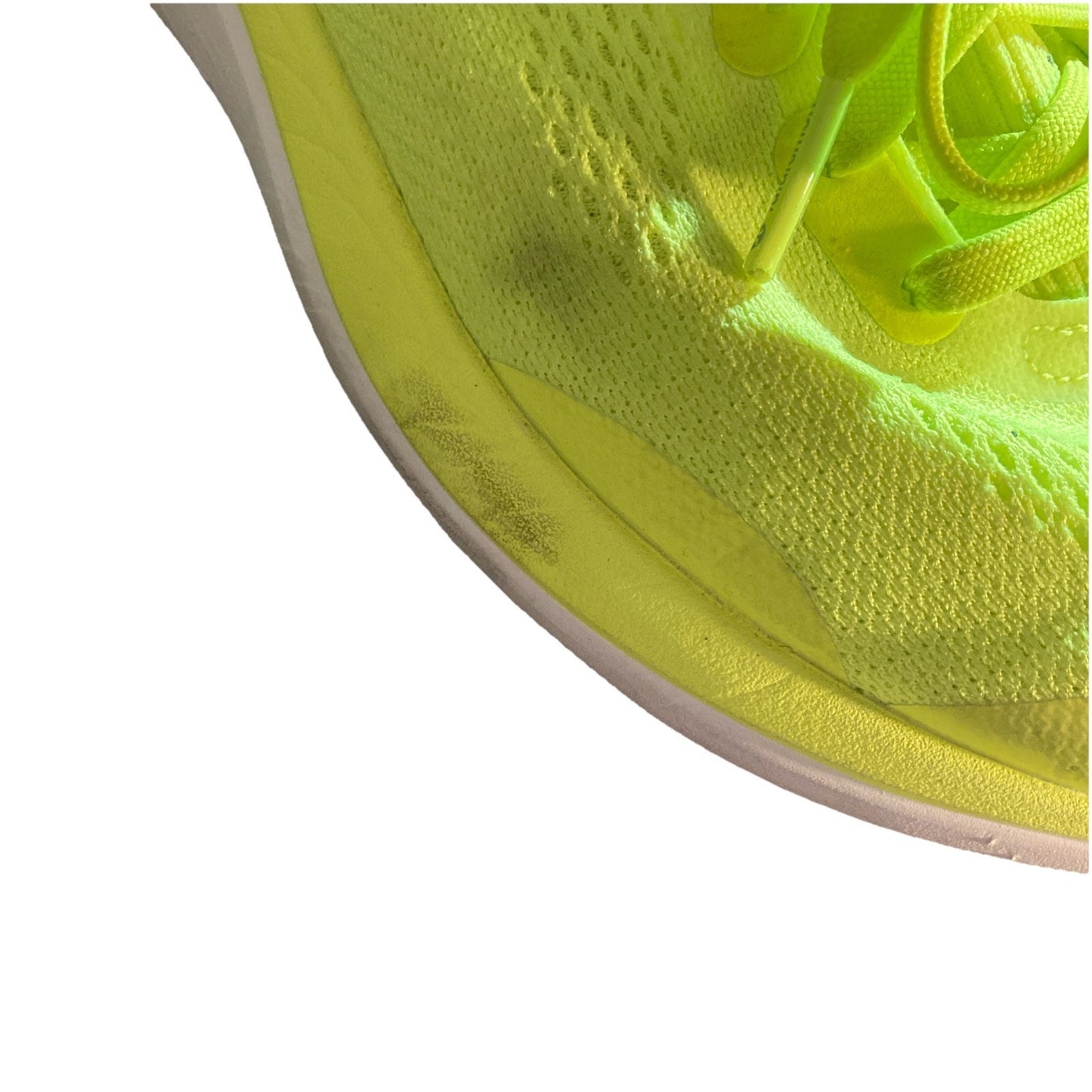 Lululemon Chargefeel Mid Workout Athletic Shoe Yellow Size 7 Woman’s Used