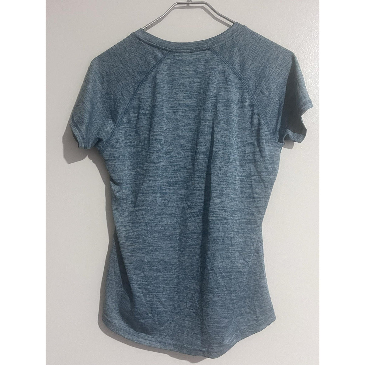 LEG3ND T-Shirt Womens M Blue Jersey Tagless Moisture Wicking Breathable