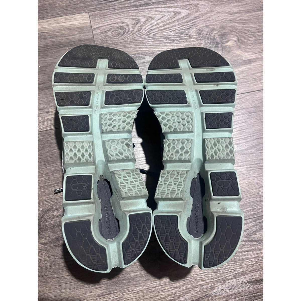 On Cloud Cloudflyer Running Shoes Men Size 12 Grey Mint Green