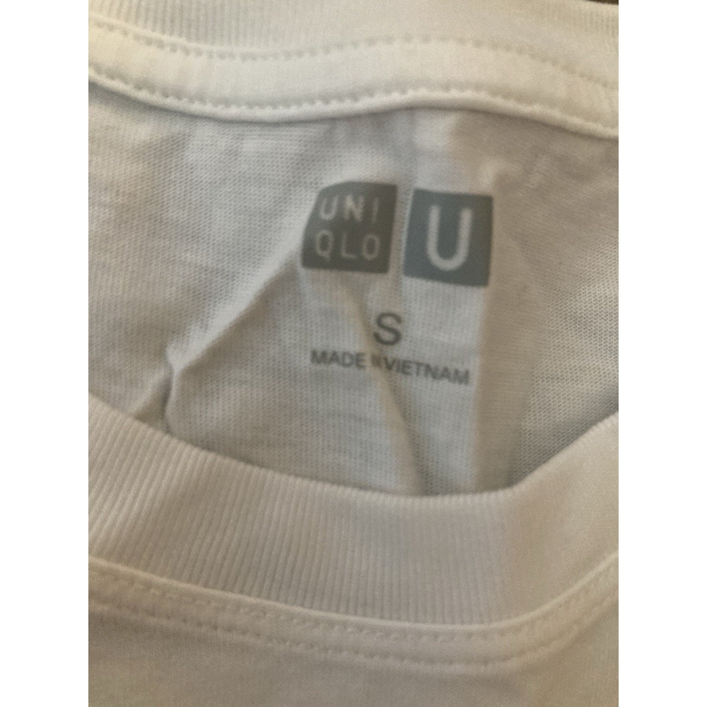 UNIQLO 100% Cotton Crew Neck Tshirt White Men’s Small Plain Tee Casual Minimal