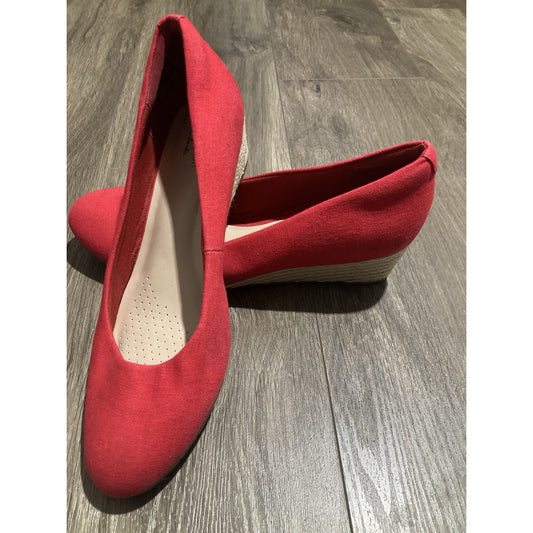 Collection By Clarks Mallory Luna Red Wedge Womens Size 9 Classy