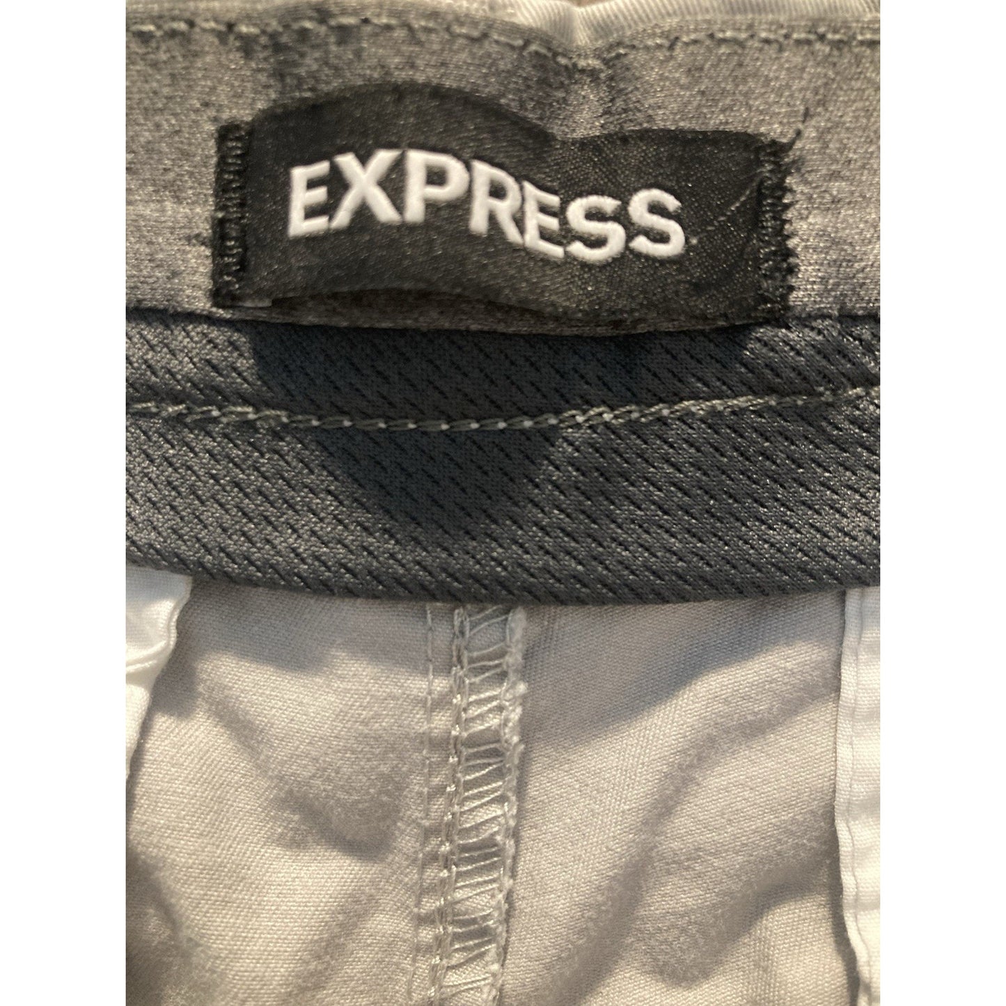Express Gray Chino Shorts Men’s Size 32 Slim Casual Cotton Blend Good Used