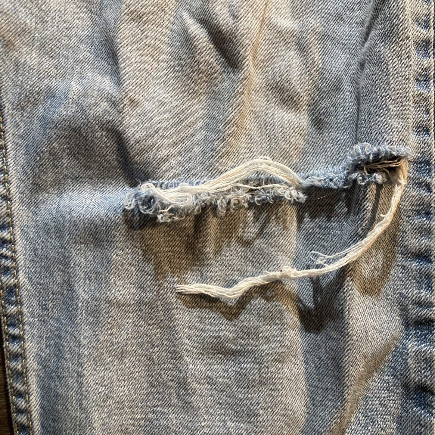 Levis Light Blue Wash Denim Thrashed Y2K Vibe 512 36x32 Jeans
