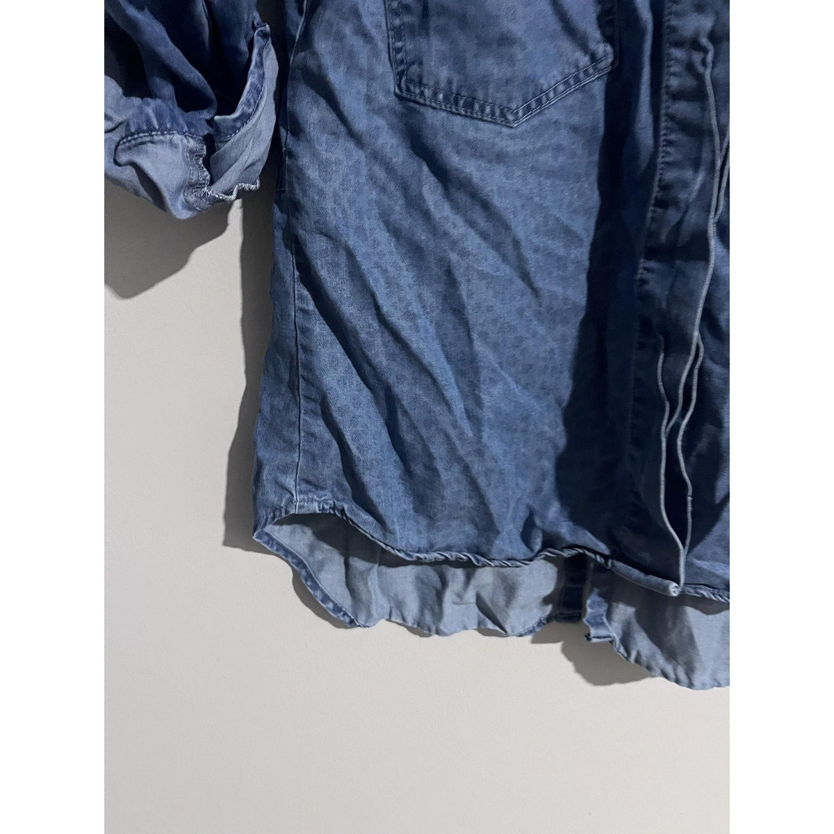 Cloth & Stone Button-Up Womens S Blue Tunic Lyocell Denim Animal Print Casual