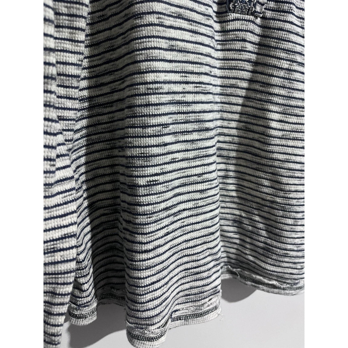 Sundance T-Shirt Womens PXL White Striped Henley Long Sleeve Lightweight