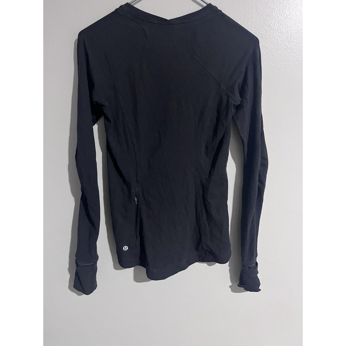 Lululemon Shirt Womens 6 Black Slim Long Sleeve Stretch Pockets Yoga Breathable